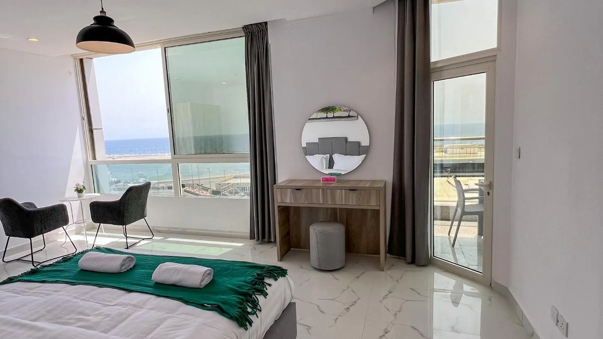 Almasarat Tower Sea View Apartment Jeddah