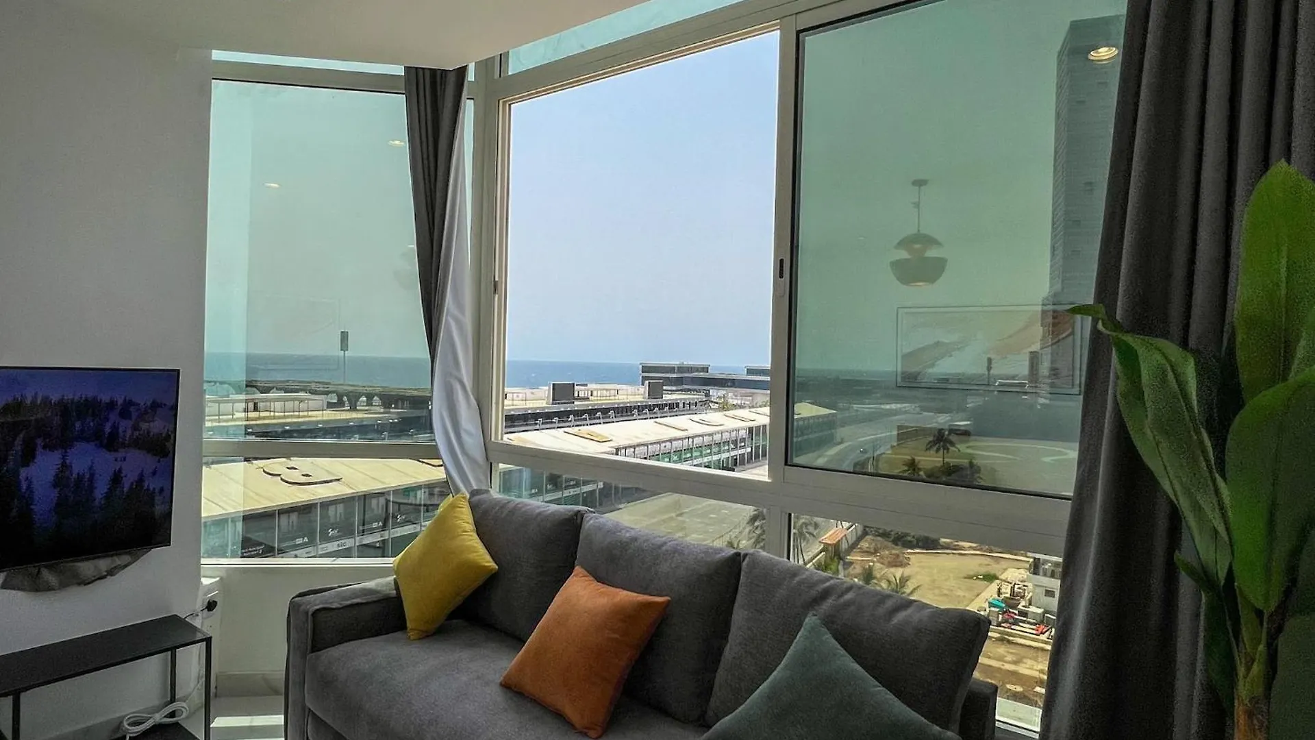 Almasarat Tower Sea View Apartment Jeddah