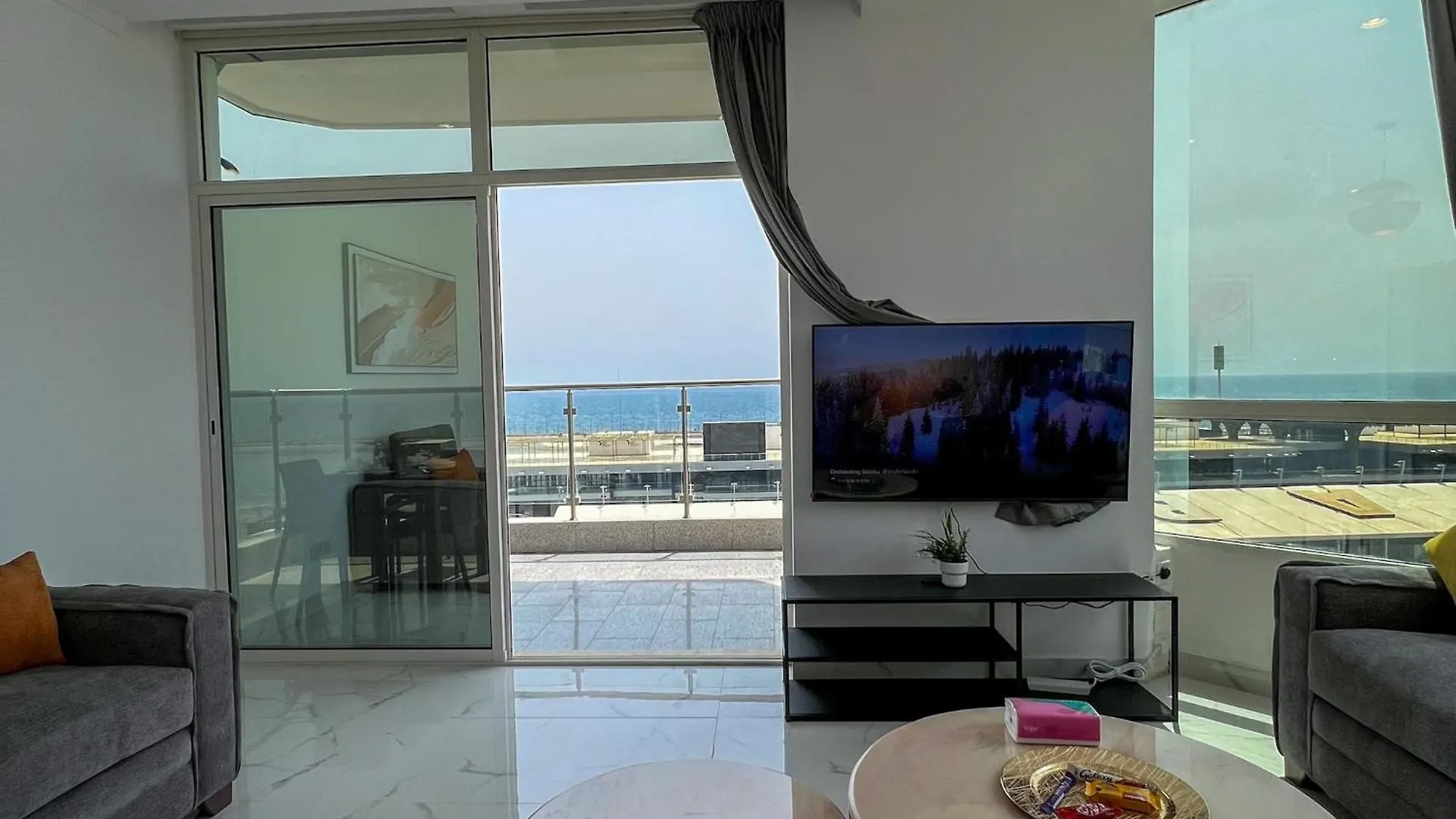 Almasarat Tower Sea View Apartment Jeddah